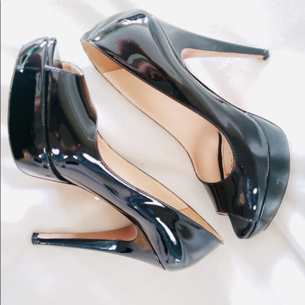 PRADA BLACK Elegant Patent Leather High Heel Pumps